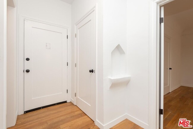 Building Photo - 900 Orange Grv Ave