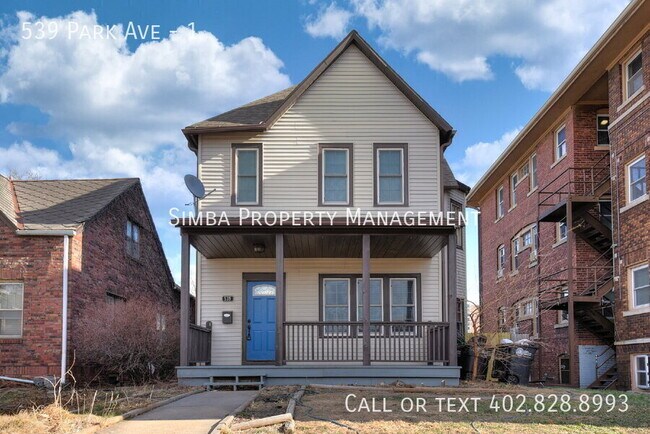Building Photo - 539 Park Ave