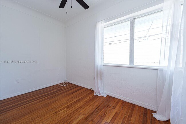 Building Photo - 1351 Meridian Ave