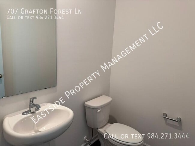 Building Photo - 707 Grafton Frst Ln