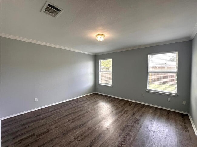 Building Photo - 202 Lucky Clover Ln