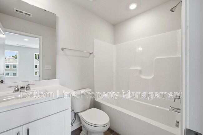 Building Photo - 2495 Tonoloway Dr