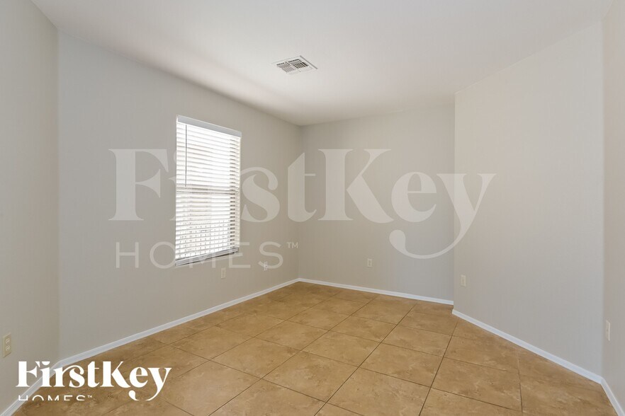 Building Photo - 8388 S Gupta Dr