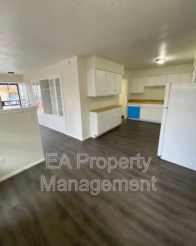 Building Photo - 12912 Marva Pl SE
