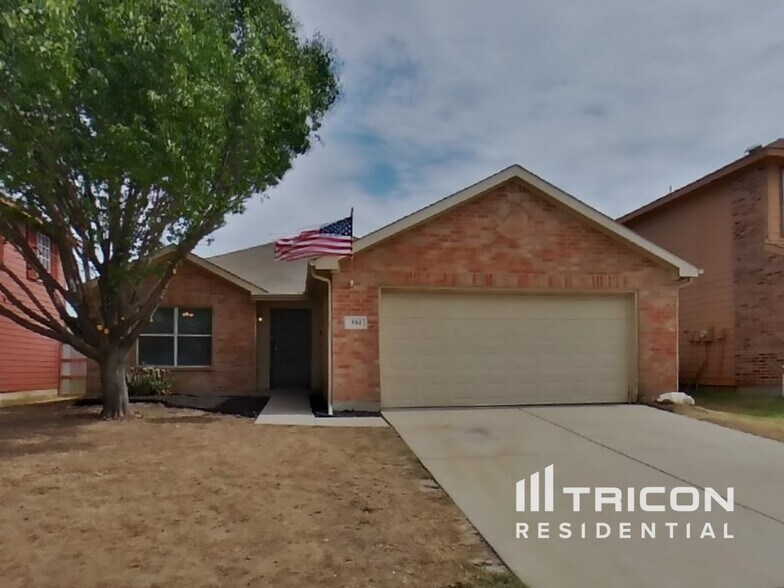 Building Photo - 304 Blairwood Dr
