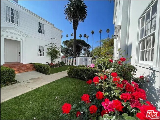 Building Photo - 429 Ocean Ave