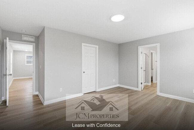 Building Photo - 117 Lambert Fld