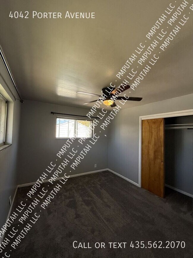 Building Photo - 4042 Porter Ave