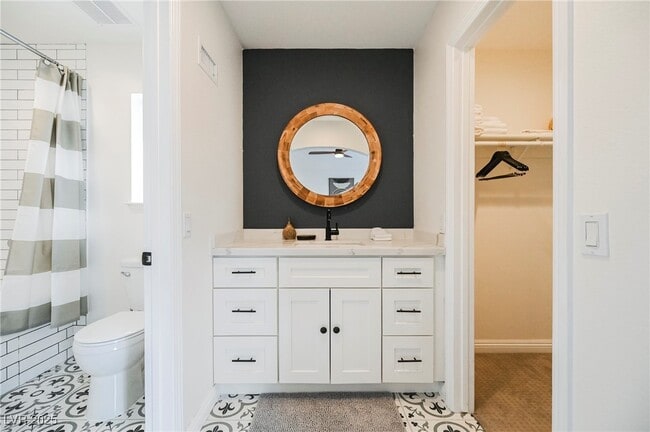 Building Photo - 1640 Crystal Shadows Cir