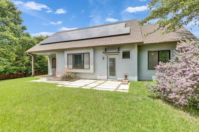 Building Photo - 3505 Villa Ct