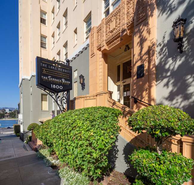 Building Photo - The Lake Merritt