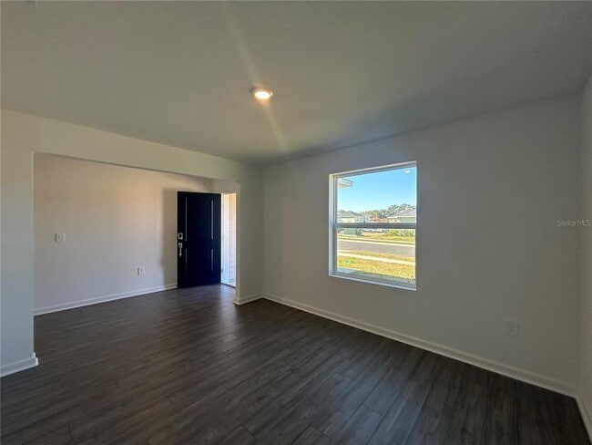 Building Photo - 16617 NW 144 St