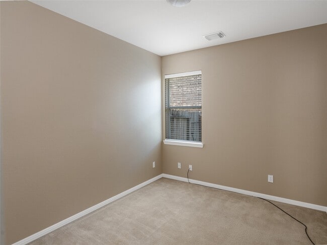 Building Photo - 962 Umbria Ln