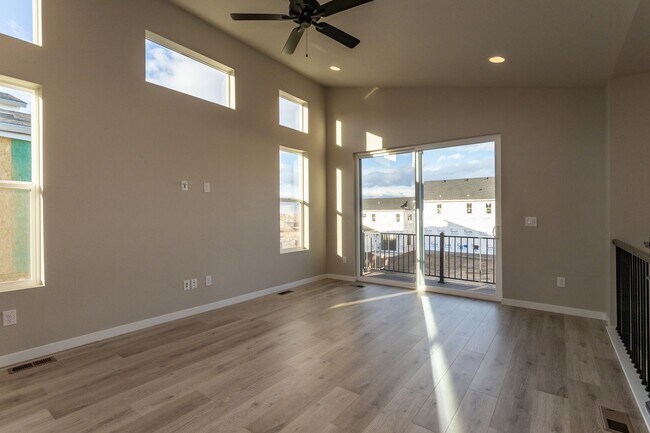Building Photo - BEAUTIFUL MIDTOWN COLLECTION at PATHWAYS H...