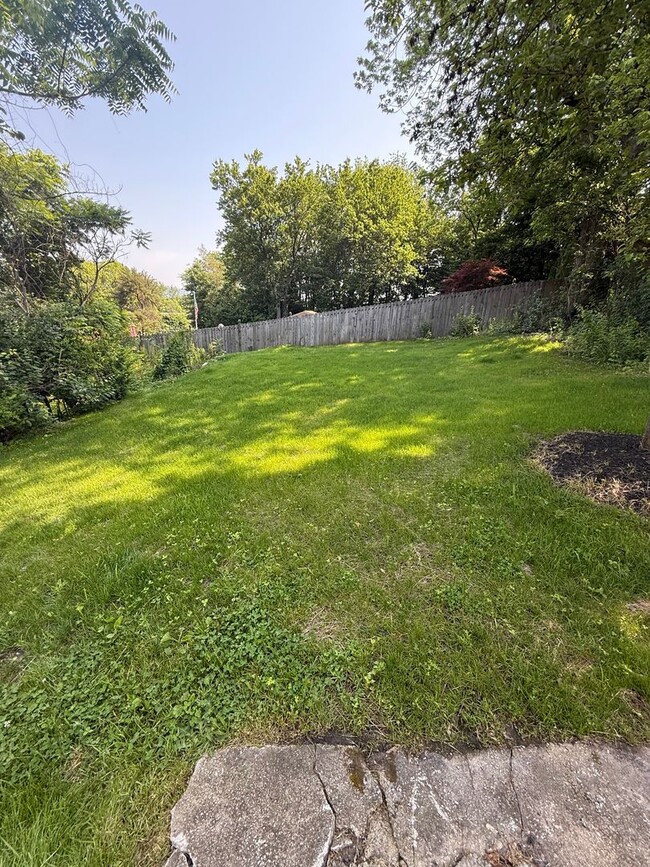 Building Photo - Hughestown Brand new remodel single  Famil...