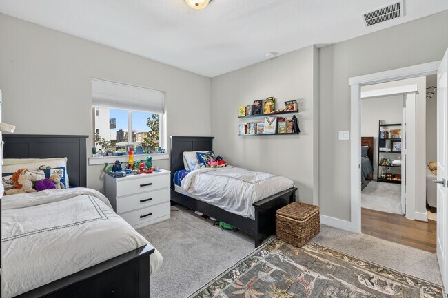 Building Photo - 1423 Biondo Way