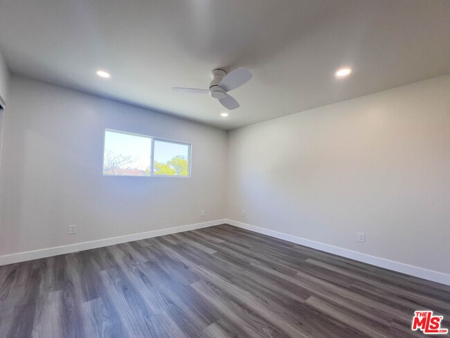 Building Photo - 6535 Pickering Ave