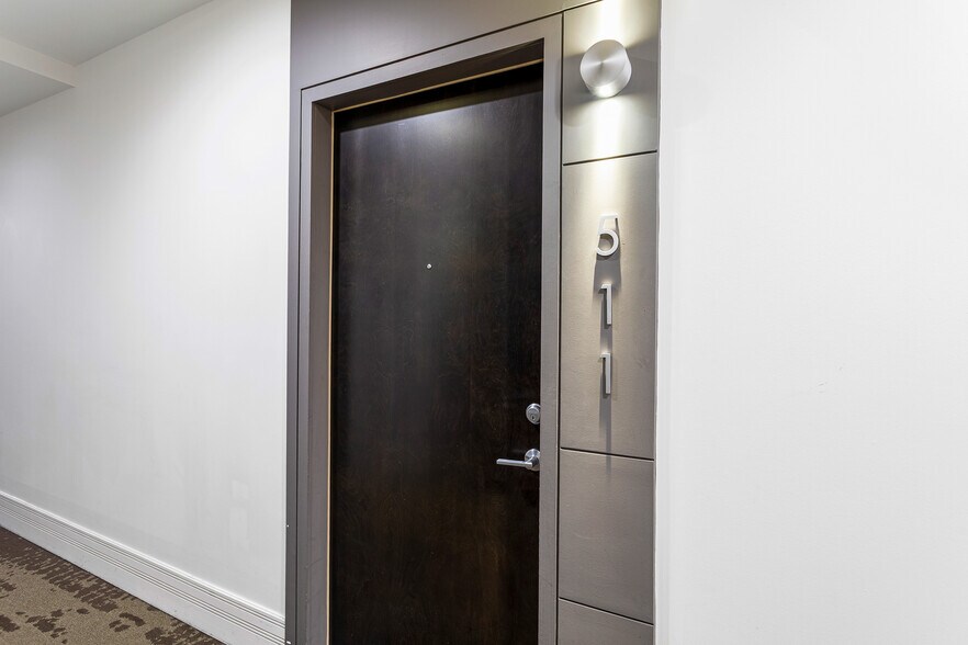 Building Photo - 2550 17th St NW