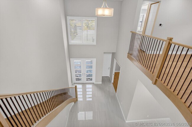 Building Photo - 17089 Rainbow Fls Trl