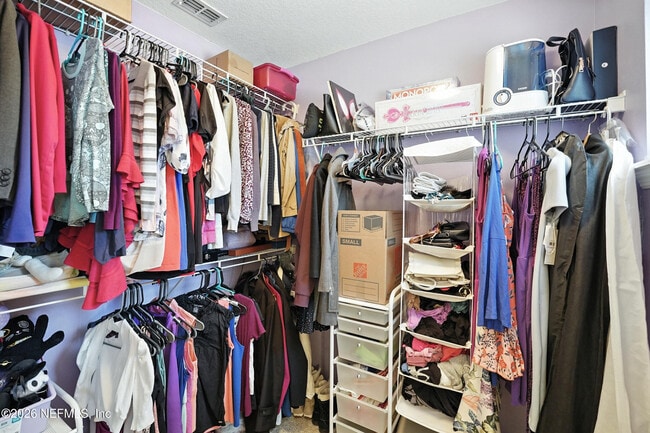 Building Photo - 6119 Bartram Village Dr