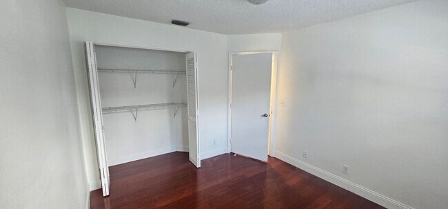 Building Photo - 10780 Cypress Lake Terrace