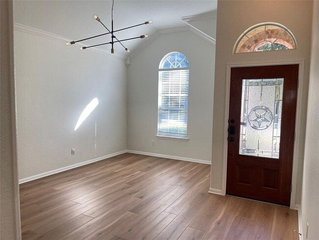 Building Photo - 15801 Belfin Dr