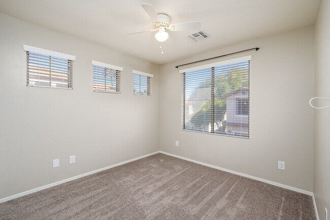 Bedroom #2 - 1024 E Frye Rd