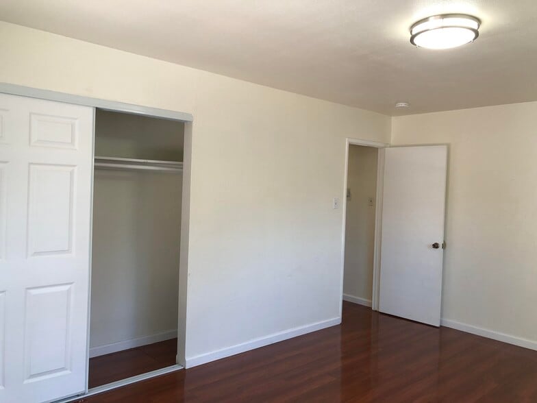 Master Bedroom - 33652 11th St