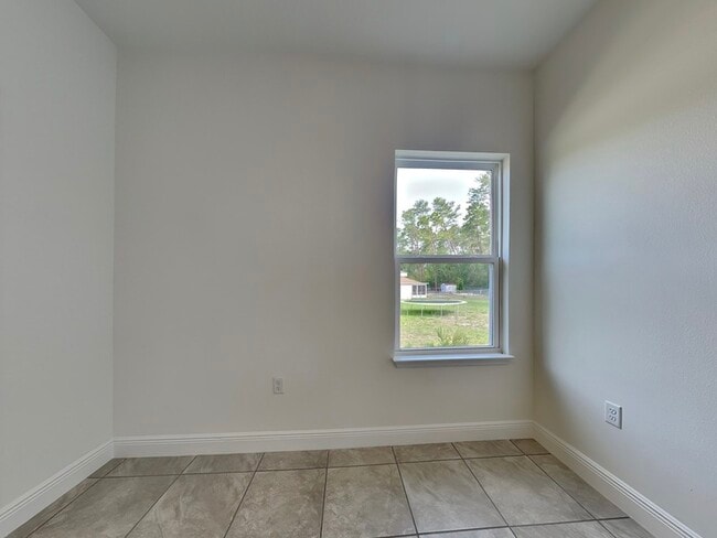 Building Photo - 560 Marion Oaks Blvd