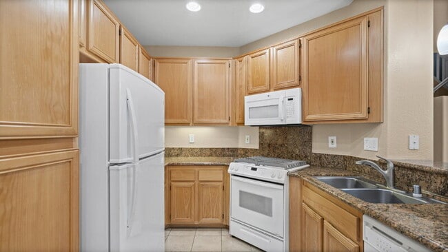 Building Photo - 4106 Arroyo Way