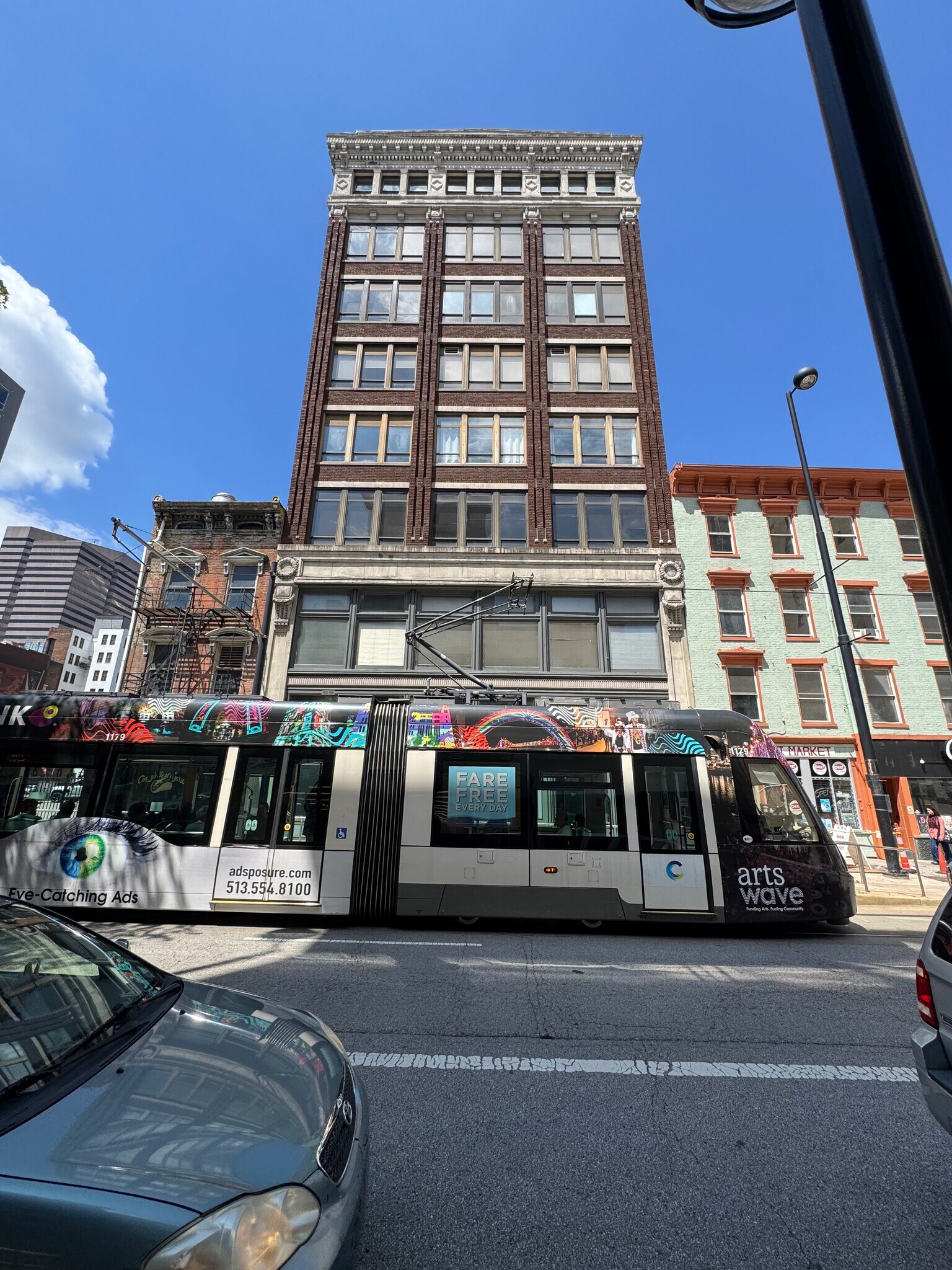 on the Streetcar Line - 817 Main St
