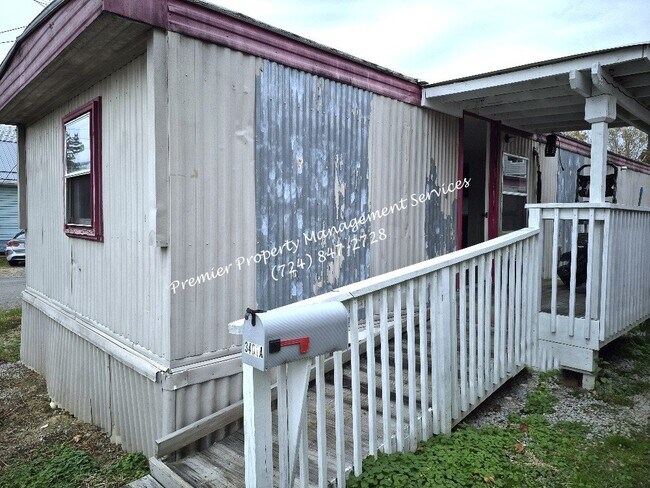 Primary Photo - 3401 45th St