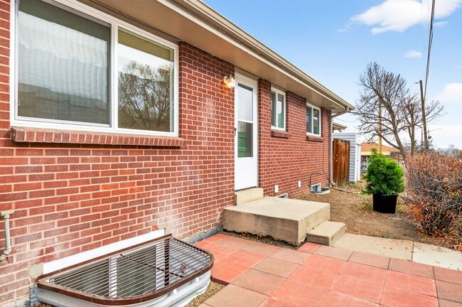 Building Photo - Newly Remodelled 3-Bed, 2-Bath Home Near Sloan’s Lake