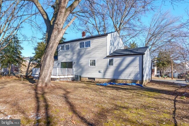 Building Photo - 344 Nimitz Rd