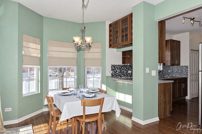 Building Photo - 2 br, 2 bath House - 2727 Kendall Xing