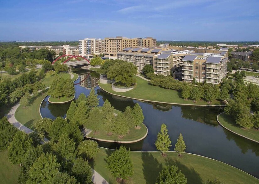 Building Photo - 3801 Vitruvian Way