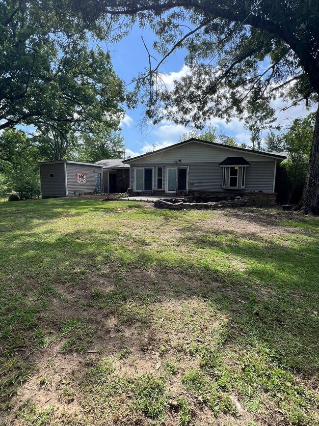 Building Photo - 523 Co Rd 99