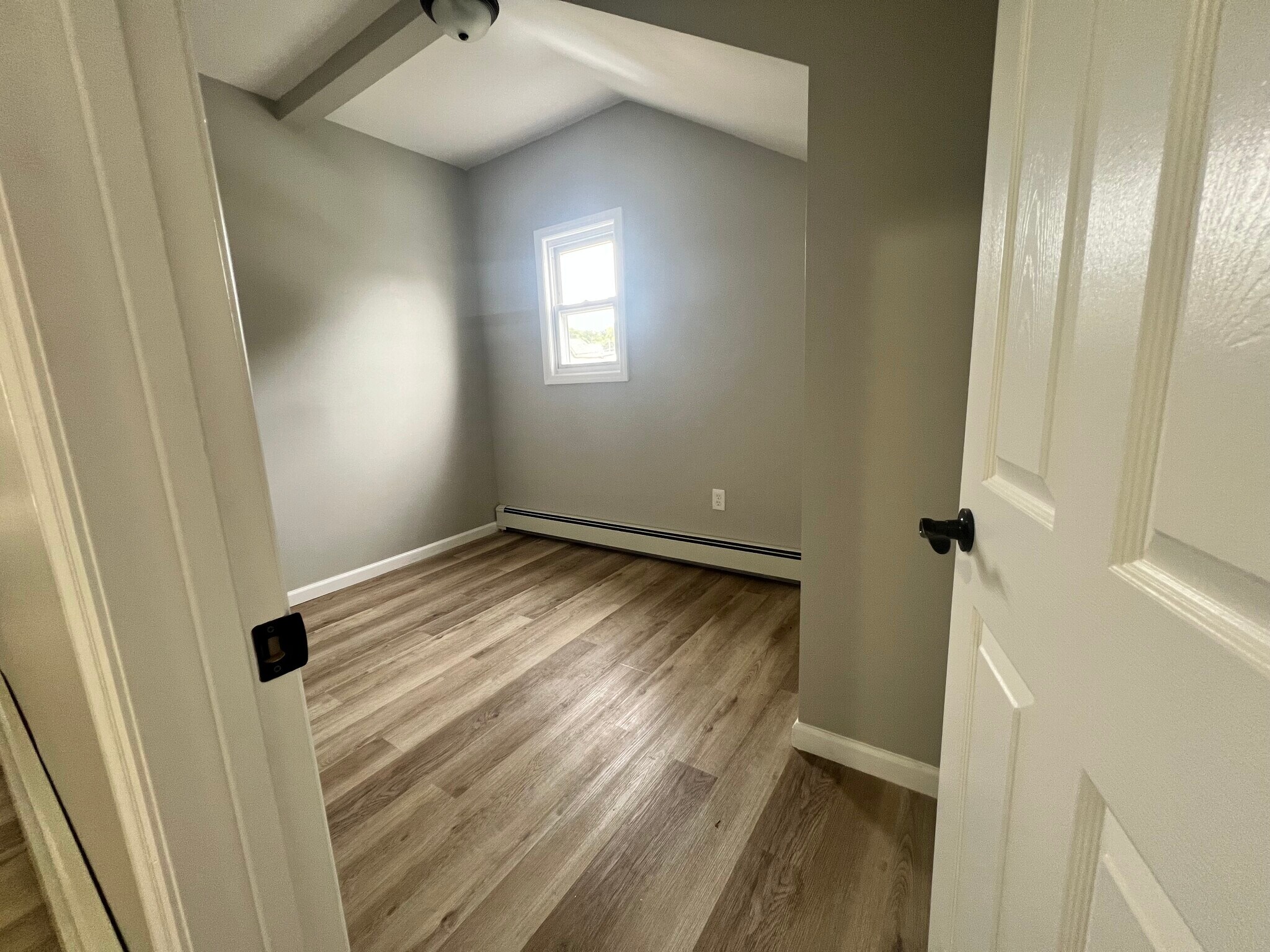 bedroom 3 - 342 Morrissee Ave