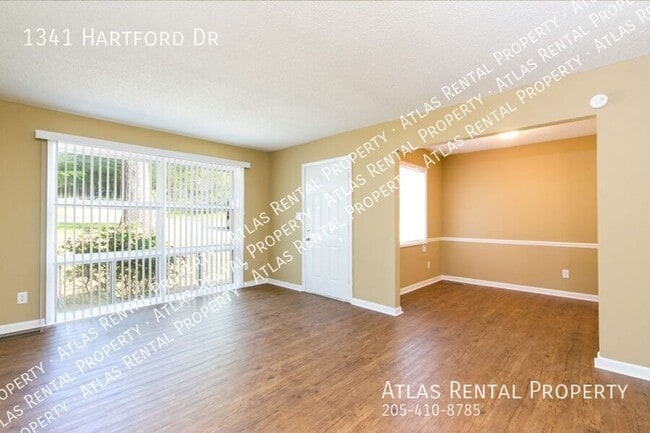 Building Photo - 1341 Hartford Dr