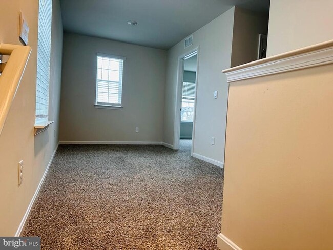 Building Photo - 106 Gossard Wy