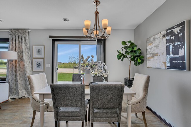 Building Photo - 1244 7th Ave S