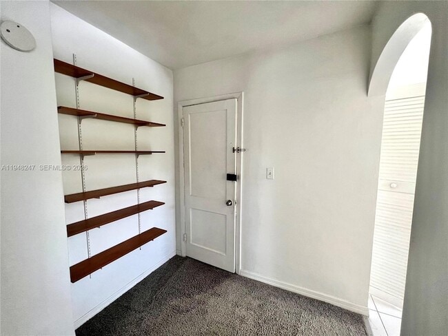 Building Photo - 227 Phoenetia Ave