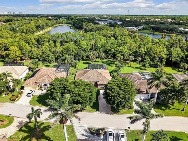 Building Photo - 9560 Cedar Creek Dr