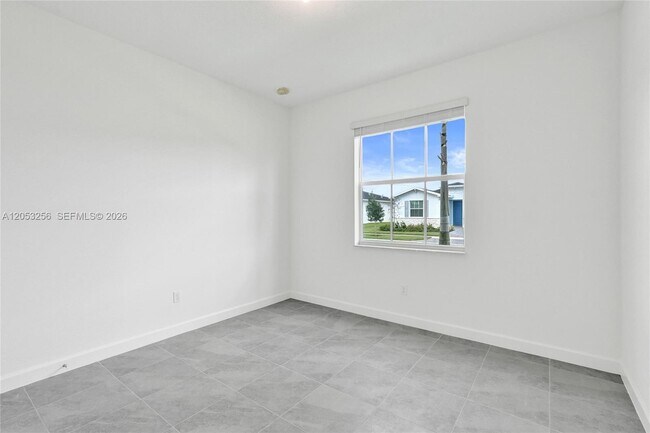 Building Photo - 3783 Harborside Ave