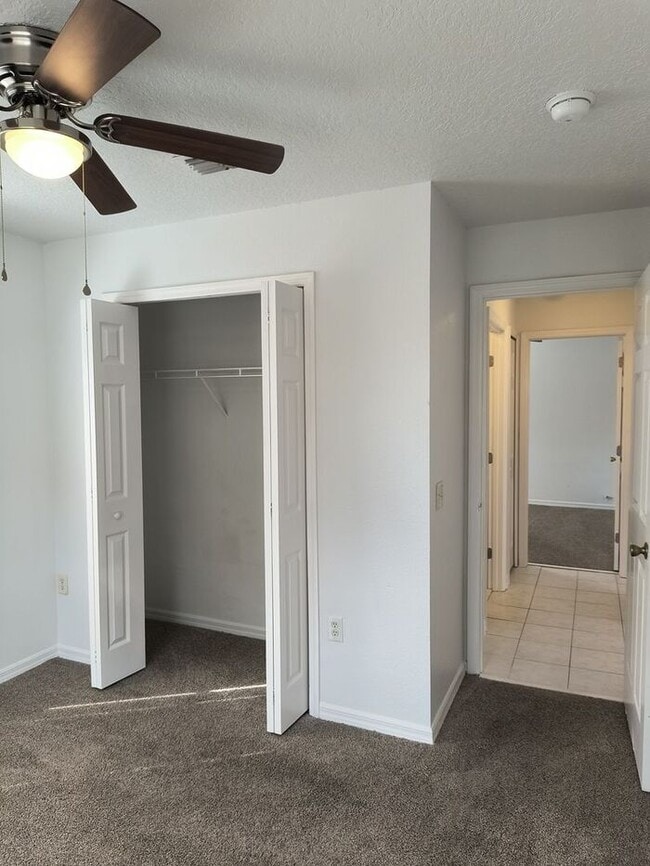 Building Photo - Single Family Home in Poinciana, FREE RENT!!!!