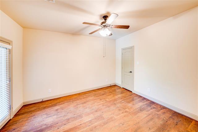 Building Photo - 4220 Riverview Dr