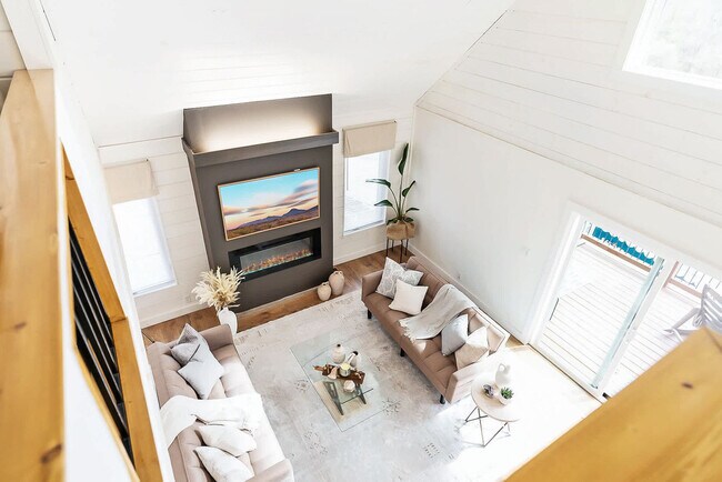 Building Photo - 928 Ditney Way