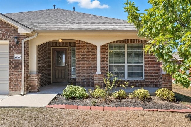 Building Photo - 257 Firwood N