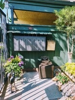 Building Photo - 131 Montana St