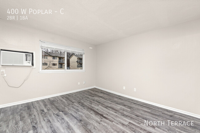 Building Photo - ?? Modern & Cozy 2BR in Olathe – Move-In R...